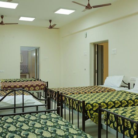 Hotel Aalayam Tiruvannámalaj Kültér fotó