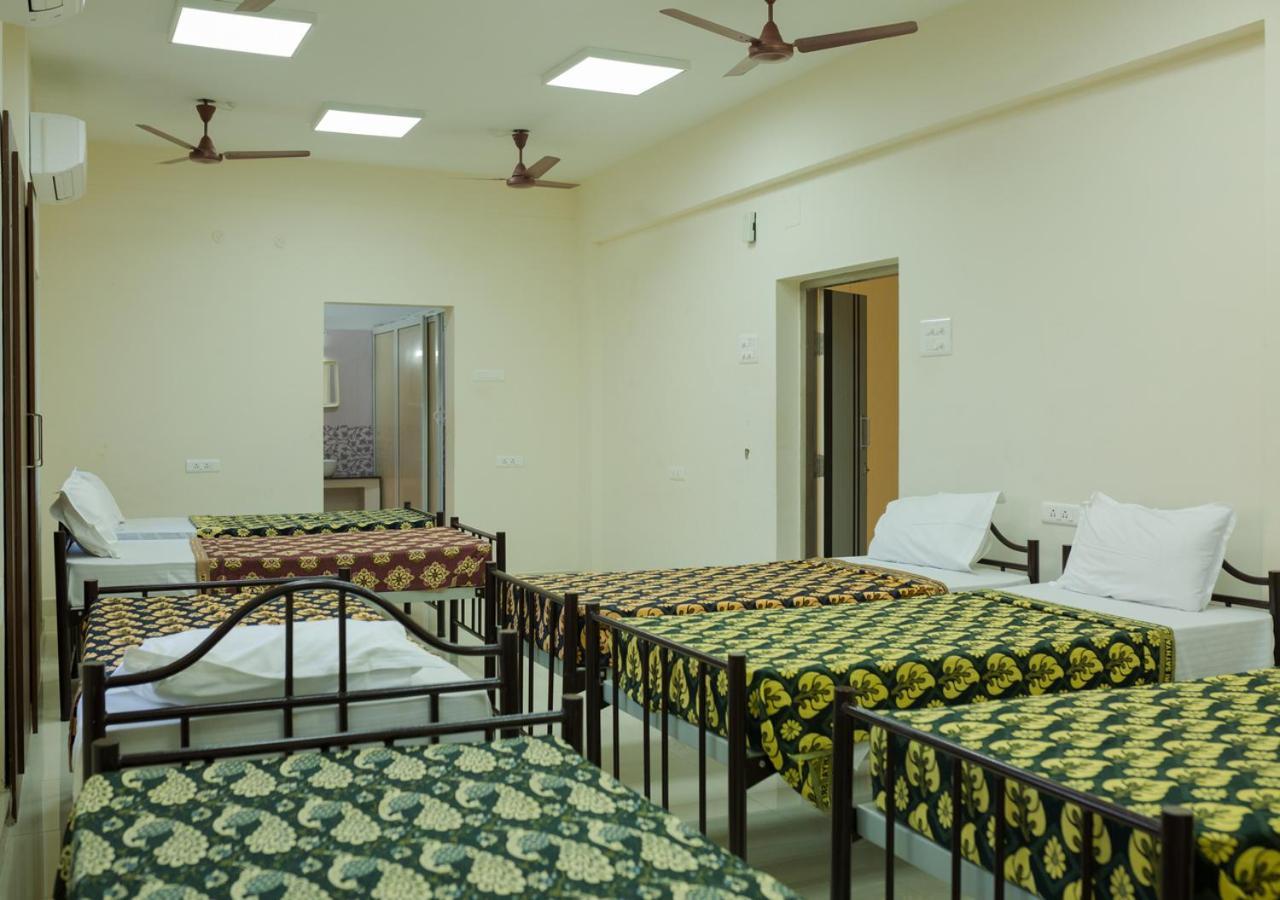 Hotel Aalayam Tiruvannámalaj Kültér fotó